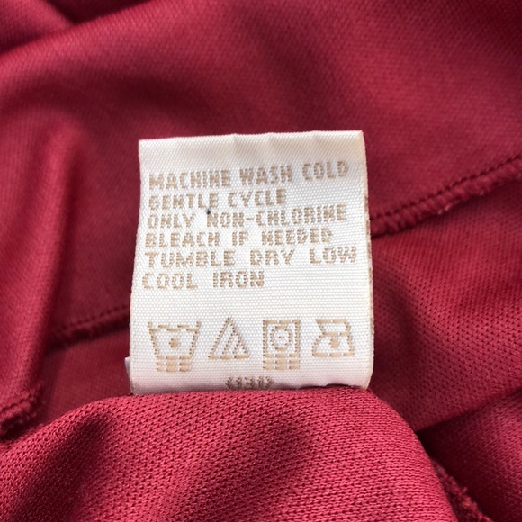 Jonathan Martin Red Printed Halter Dress, Size 12 - Picture 6 of 7